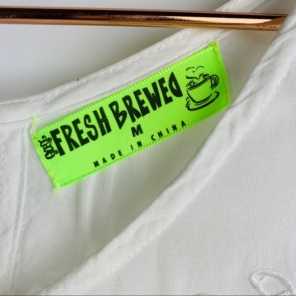 Fresh Brewed Eyelet Open Back Top‎ White - Picture 7 of 8